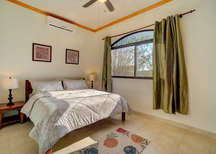 Condominio El Jilguero Plaza Tierra Pacifica Aparthotel Playa Junquillal