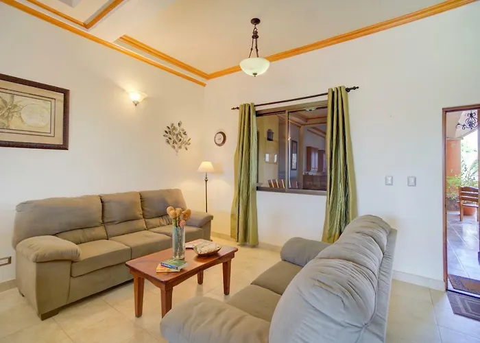 Aparthotel Condominio El Jilguero Plaza Tierra Pacifica Playa Junquillal